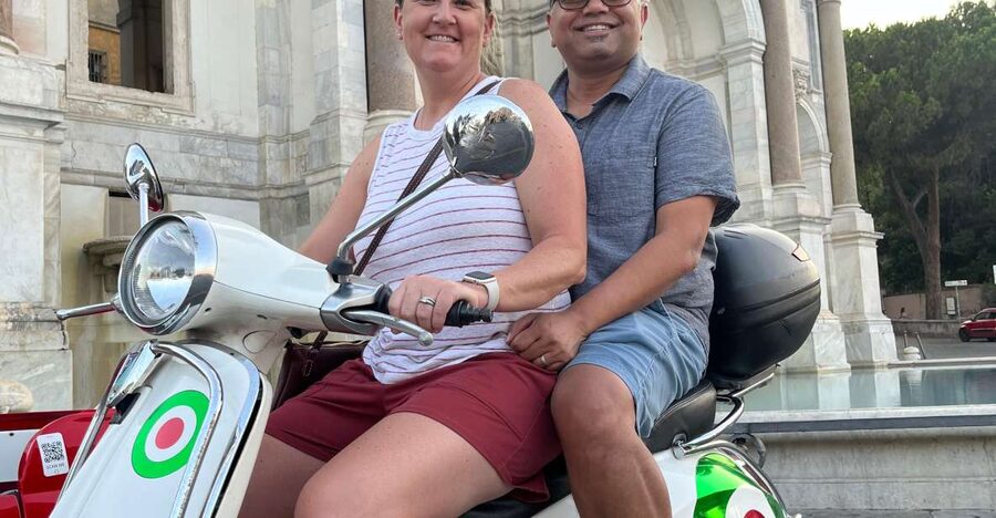 Rome: Vespa Self-Drive Tour with Gelato - Getting your bearings near Via Santamaura (Vatican-area start)