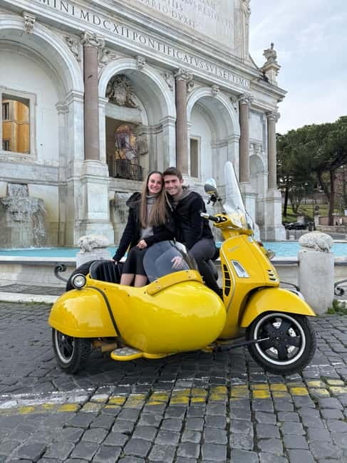 Rome Vespa Sidecar Tour: 90-Minute Panoramic Experience - Colosseum Photos: Close Enough to Feel It, Fast Enough to Stay Moving