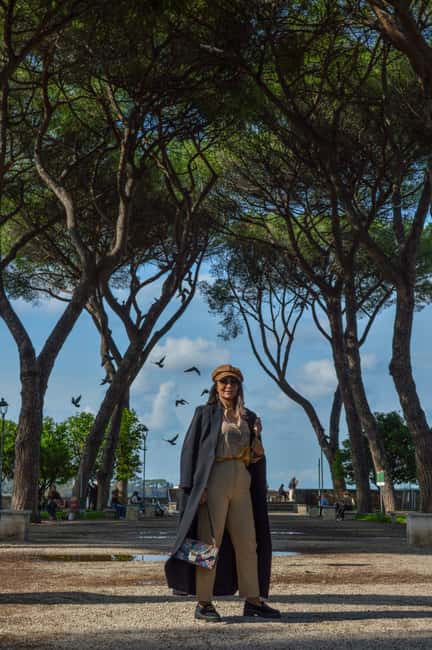 Rome: Vespa tour “When in Rome” with Dessert and Photography - Trastevere, Circus Maximus, and Fontana dell’Acqua Paola: the Rome between the icons
