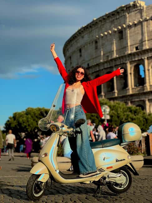 Rome: Vespa Tour with Local Guide - Spanish Steps, Pincio Terrace, Villa Borghese, Piazza del Popolo, and Tiber Views