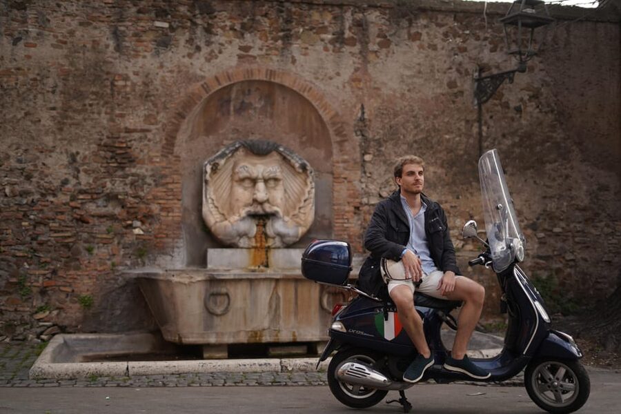 Rome: Vespa Tour with Photo services Small‑Group Highlights - Circus Maximus Pass-By: The Long-View of Ancient Rome