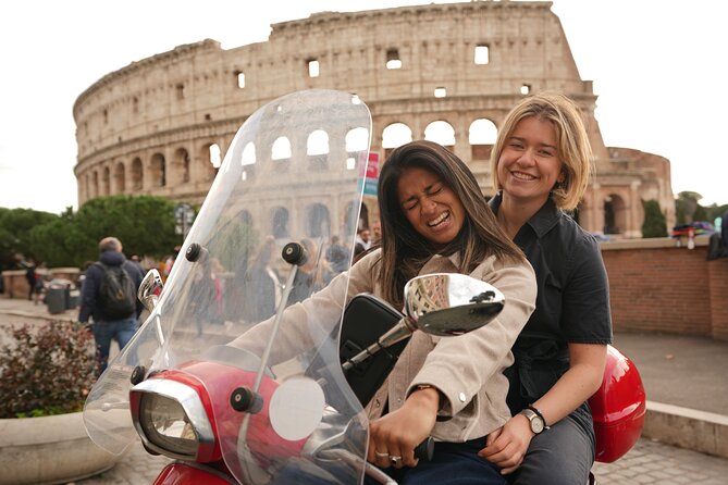 Rome: Vespa Tour with Photographer and Tiramisu treat - The photographer and your photo delivery: how to get the best results