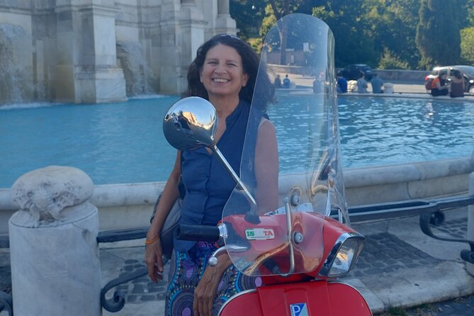 Rome Vespa tour with Pro Photographer - Circus Maximus: Seeing the Roman Scale in the City’s Valley