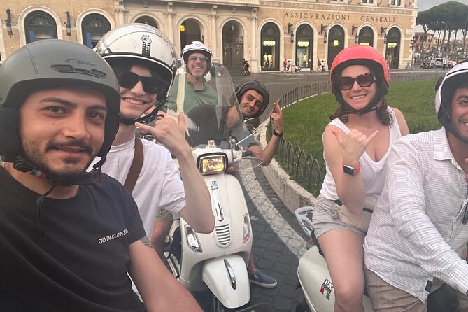 Rome Vespa tour with Pro Photographer - Aventine Hill at Giardino degli Aranci: Citrus Air and a Fun Optical Illusion
