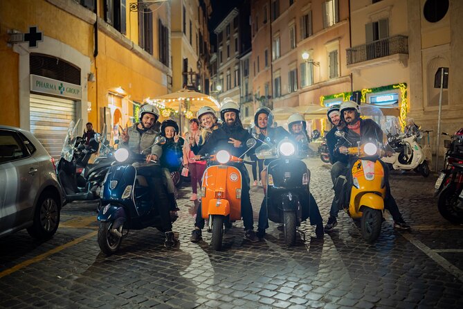 Rome Vespa tour with Pro Photographer - Fontana dell’Acqua Paola: Neptune in Baroque Form