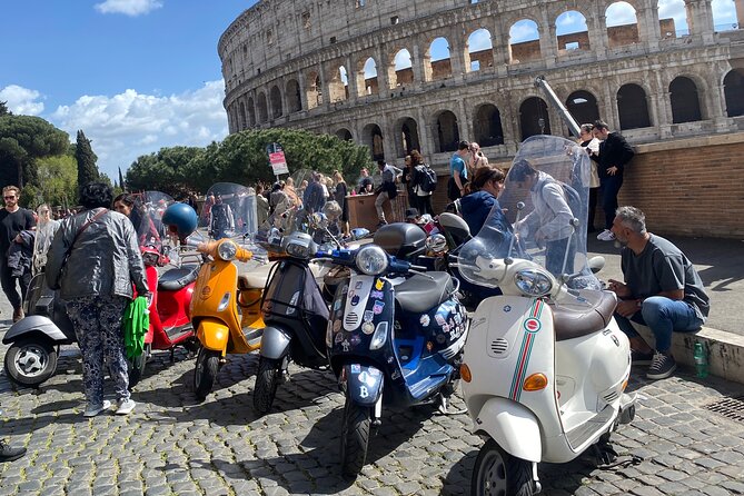 Rome Vespa tour with Pro Photographer - Terrazza del Gianicolo: The View Over Rome’s Historic Center