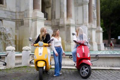 Rome: Vespa Tour with Professional Photoshoot as Passenger - Where You Meet Near the Colosseum (and Why That Helps)