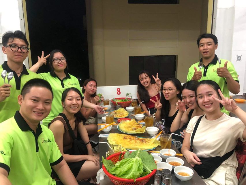 Saigon: Night Sightseeing And Street Food Tour By Vespa - Scooter Safety, Pace, and What to Bring for a Comfortable Night