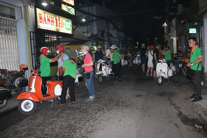 Saigon Vespa By Night Street Food Tour 4,5 Hours - Live music at a Vietnamese coffee shop