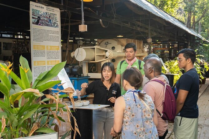Siem Reap City Tour By Vespa - Meeting the team: guide, driver, and a smooth rhythm