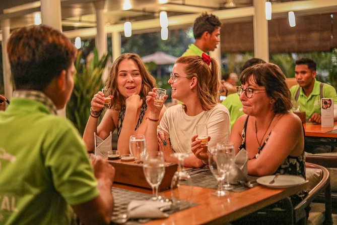Siem Reap Evening Foodie Vespa Tour / Tuk Tuk Available - Key Things That Make This Vespa Food Tour Worth Your Time