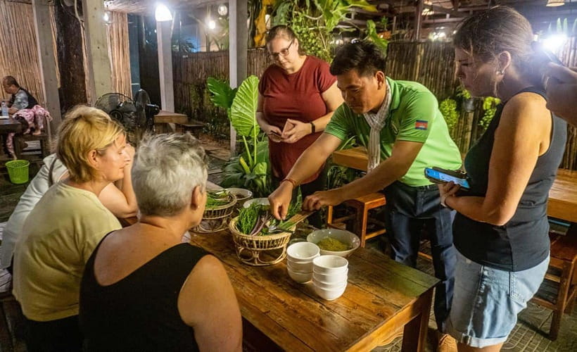 Siem Reap: Evening Foodie Vespa Tour / Tuk Tuk Available - Safety, drivers, and the guide makes the difference