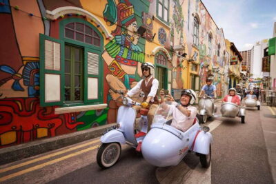 Singapore: Kampong Glam & Civic District Vespa Sidecar Ride - Sultan Mosque and Haji Lane: two stops you’ll remember