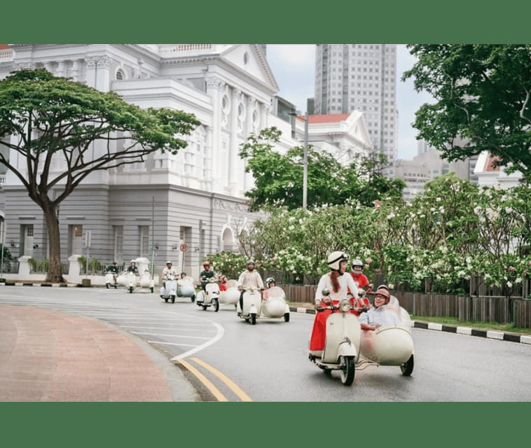 Singapore: Kampong Glam & Civic District Vespa Sidecar Ride - Civic District loop: Esplanade, Anderson Bridge, National Gallery