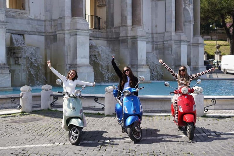 Taste, Explore, Capture-All inclusive Vespa Tour in Rome - Colosseum photo stop: quick, iconic, and well-framed
