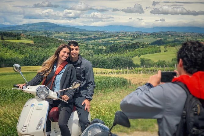 Tuscany Sunset Vespa Tour - Scooter training and safety: what you get before you ride