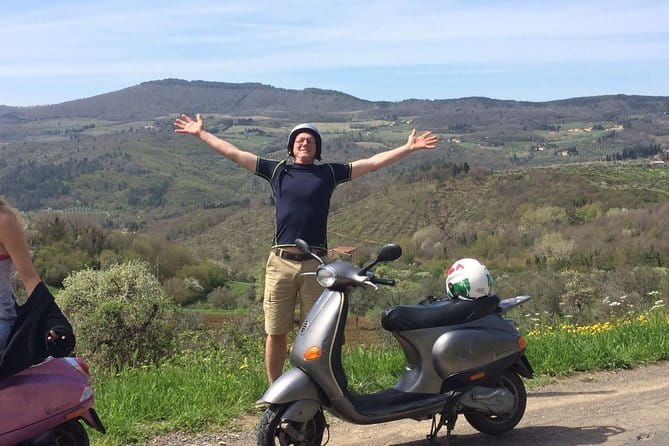 Tuscany Vespa Tour: Lunch & Wine Tasting, Countryside Roads - Getting Out of Florence: The Van Ride to Chianti