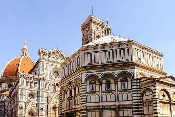 Tuscany Vespa Tour: Lunch & Wine Tasting, Countryside Roads - Lunch and Wine at a Family Estate: What You’re Actually Paying For