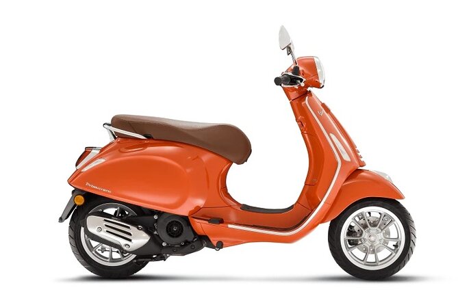 Vespa and Scooter Rental in Lucca - What’s Included (and What’s Not): Helmet, Insurance, Lock, and Real-World Safety