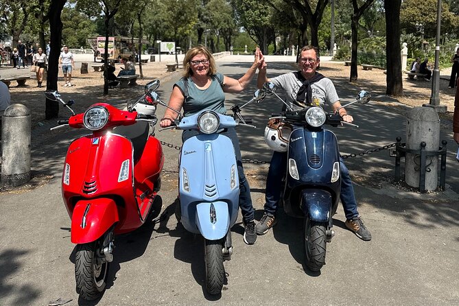 Vespa experience guided by us & Photo shoot - Where you meet and how the ride actually starts