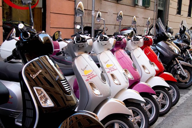 Vespa Rental in Rome 24 hours - Planning Your One-Day Loop: Colosseum, Vatican City, and Trastevere