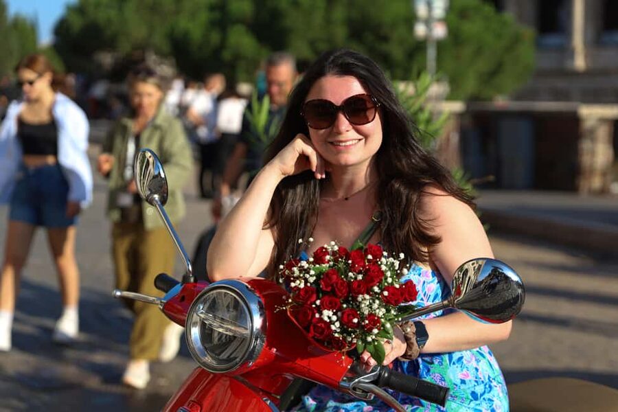 Vespa Rome Photography Tour by Local - Fontana dell’Acqua Paola photo stop (10 minutes) and what to expect