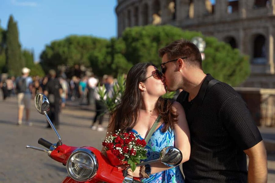 Vespa Rome Photography Tour by Local - Tour pace, timing, and traffic reality