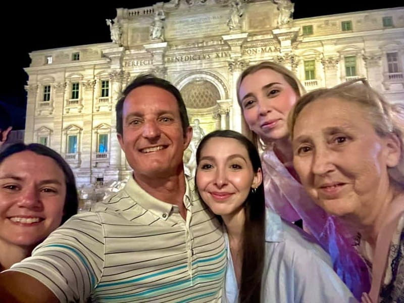 Vespa Sidecar Tour : Rome by Night - Pantheon and Piazza Navona: the night-slow squares