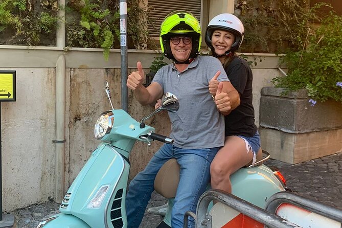 Vespa Tour in Rome Driven by Us with Optional Pick Up - The Extra Photo Stops on the Way