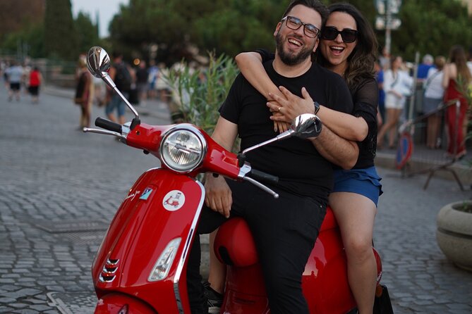 Vespa Tour in Rome with professional photographer - Who this Vespa photo tour is best for