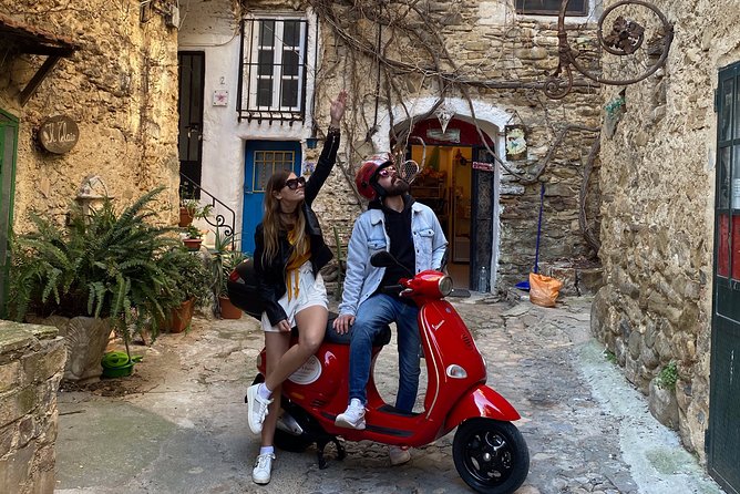Vespa Tour in Sanremo for half a day - Bussana Vecchia: from earthquake ruin to an artist village