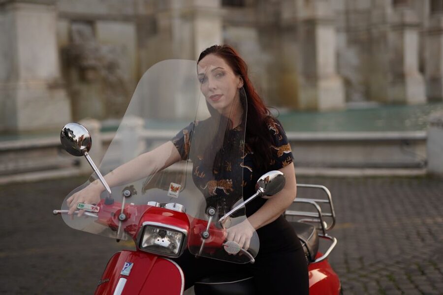 Vespa Tour with Professional Photographer - Should You Book This Vespa Photoshoot Tour?