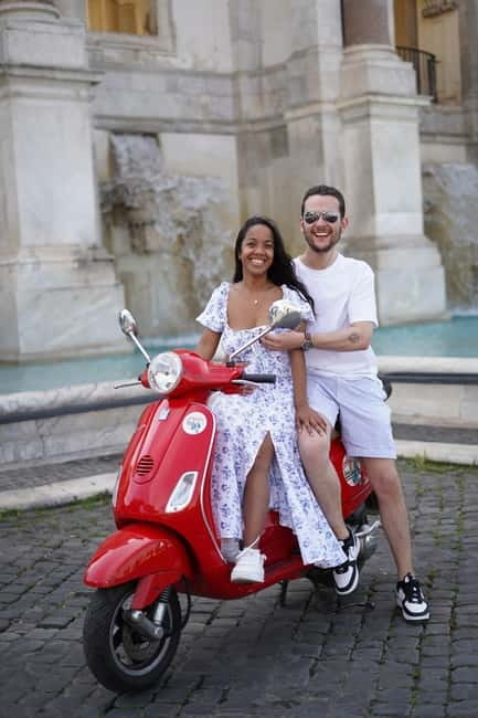 Vespa Tour with Professional Photography in Rome - From the Colosseum to your first camera-ready moment