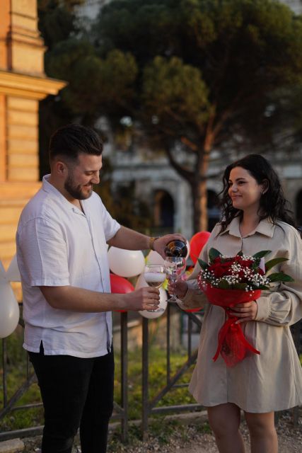 Vespa - Wine and Photography service in Rome - How the Vespa format makes Rome easier to photograph